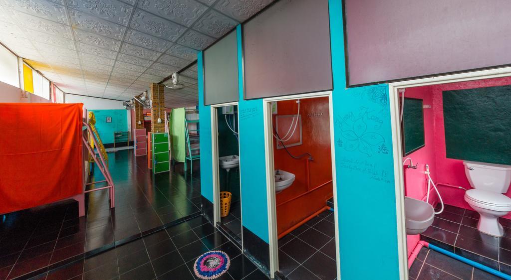 Funky Box Hostel チェンコーン 部屋 写真